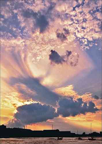 skies over erith | Flickr - Photo Sharing!