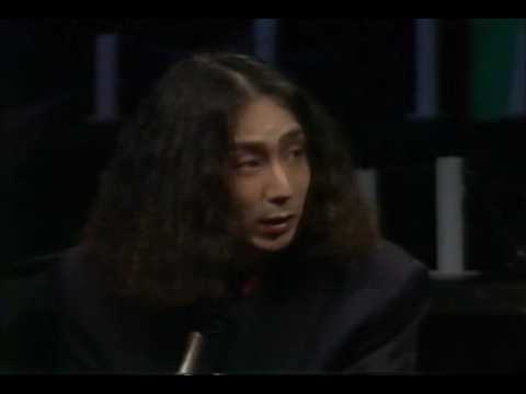 PRE★STAGE 　レコードの中に入った霊の声 - YouTube