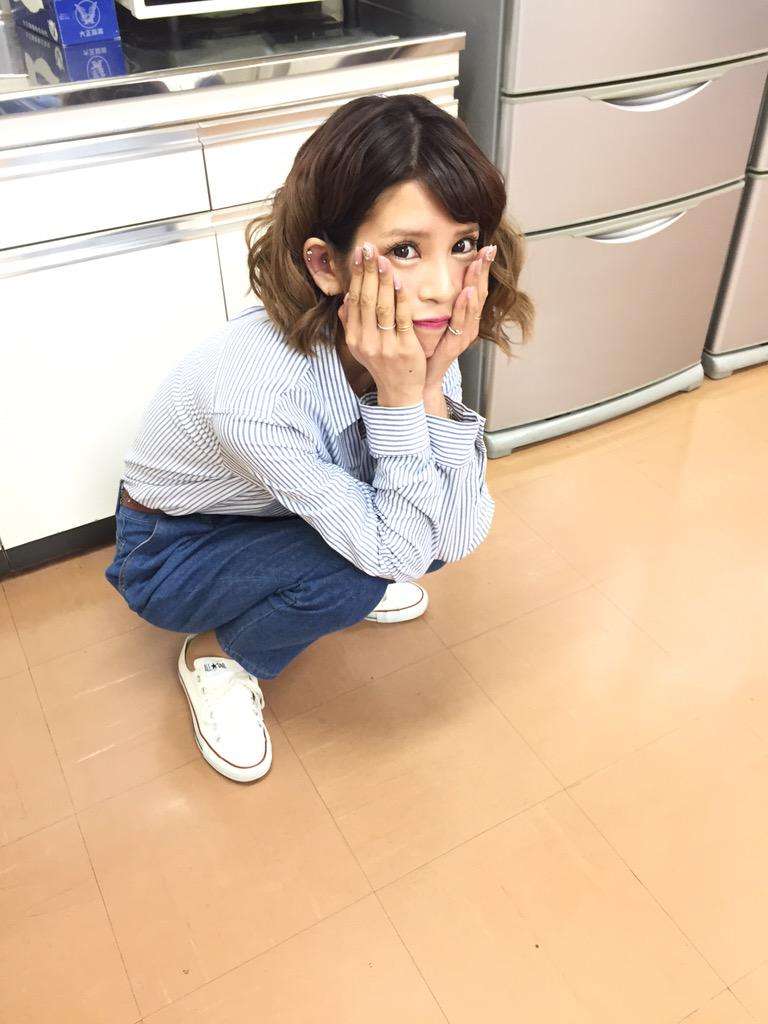 坂口杏里、小峠英二と24歳誕生日会「ことぅーげがお祝いしてくれました」