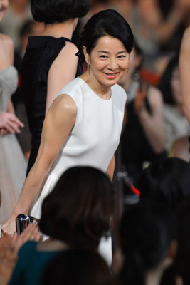 「まるでホステス…」アカデミー賞ワーストドレッサーは大島優子とあの2人