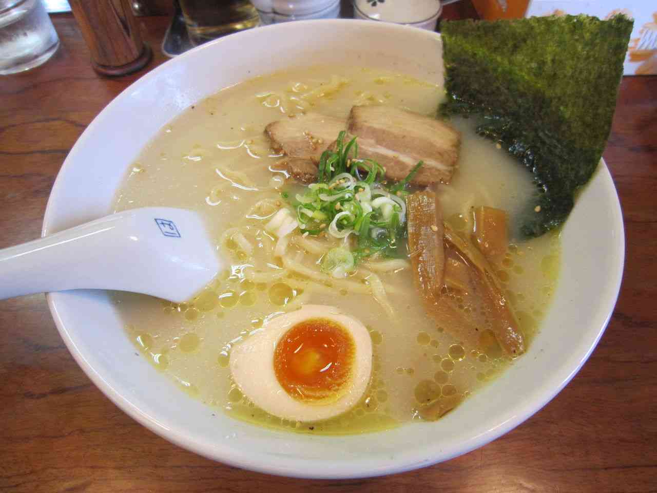 白湯ダイエットについて