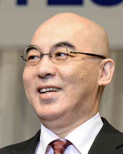 「愛に殉じた」やしきたかじんの妻が10億単位の遺産を残した夫の祭壇にかけた費用は？ネット民が弾き出した金額