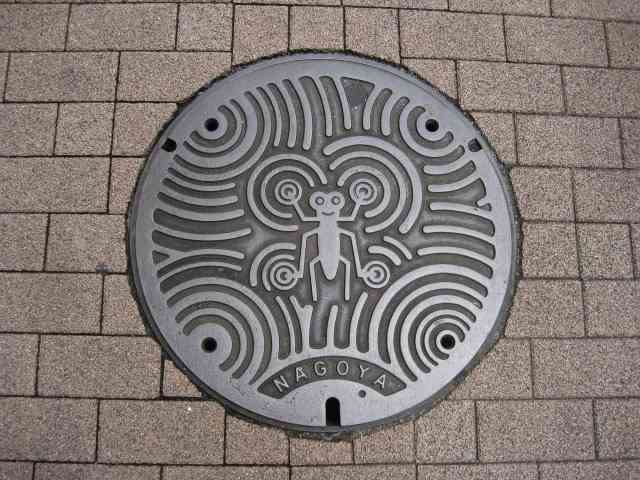マンホールの蓋の画像を貼るトピ