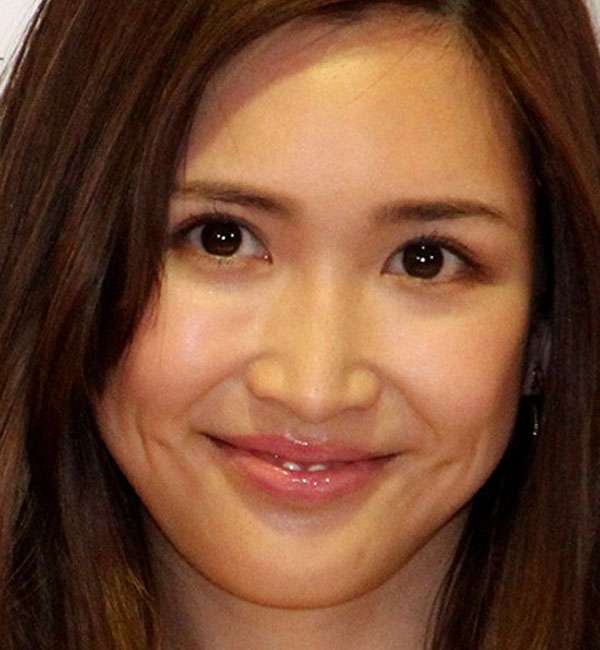 神田沙也加が整形のし過ぎで顔面崩壊?左右の目の大きさが違うと話題に