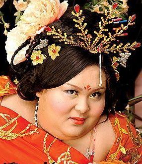美女ぞろいも「誰が誰だかわからない」!? 香椎由宇らの世界三大美女CMが話題に