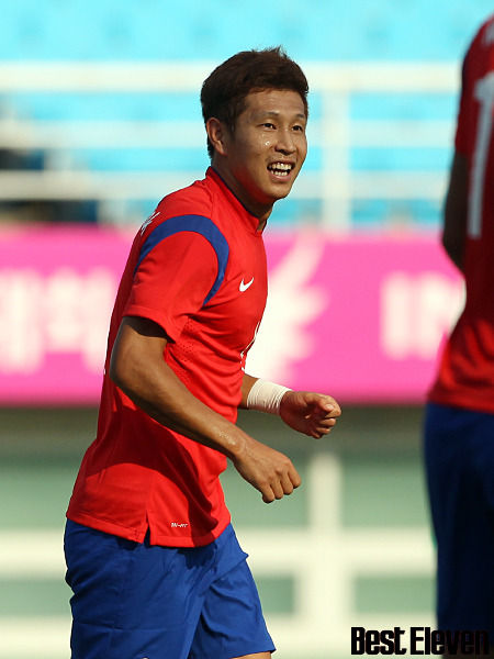 韓国サッカートップニュースへの【反応】 : 【韓国の反応】日本「厳罰を」・・・集中砲火を受けるキム・ミンヒョク