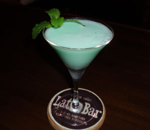 カクテル好きの方～！