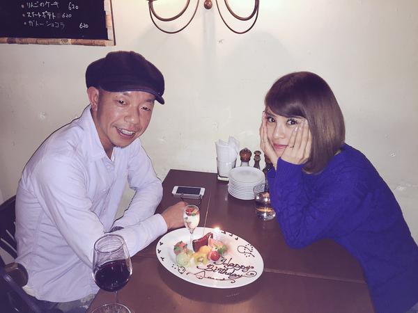 坂口杏里、小峠英二と24歳誕生日会「ことぅーげがお祝いしてくれました」