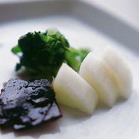 炊き込みご飯の時、おかずは何にしますか?