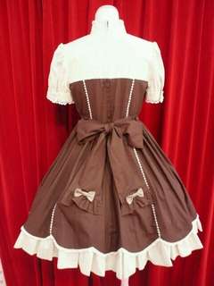 オタサーの姫が着てそうな服画像ください！