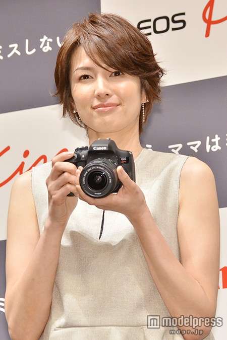 吉瀬美智子、愛娘の写真を初公開 仲睦まじい家族関係明かす