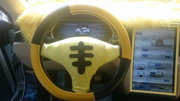 【ちゃれんじしすぎ】話題の電気自動車を使用した『しまじろうカー』がヤバい完成度な件