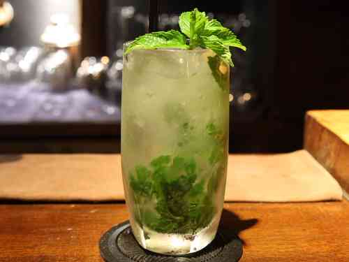 カクテル好きの方～！