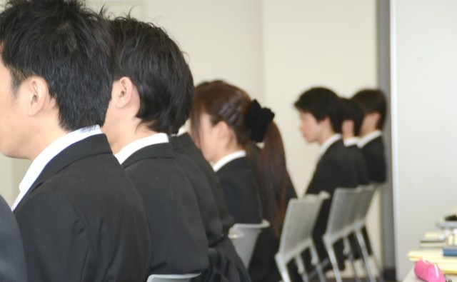 「嫌なら辞めろ！」と新人に言い続けたらホントに辞めちゃった　先輩「なんでまともに受け取っちゃうかな」