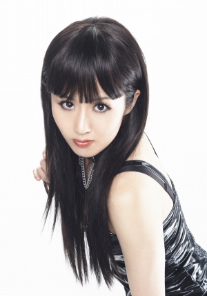 上西小百合議員、中学時代は「ツェツェバエ」と呼ばれていた