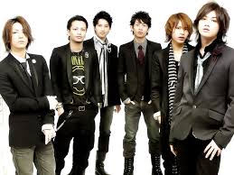 嵐以上に仲が冷め切っているジャニーズグループとは？「談笑しているところ見ない」
