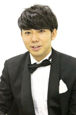 「anan」表紙にピース！コンビ芸人初、又吉直樹は三島賞候補に