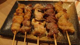 居酒屋で、つい頼んでしまうもの、何ですか？