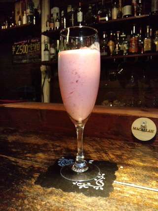 カクテル好きの方～！