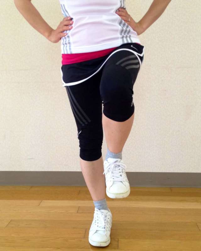 1日10秒でOK！ぺたんこお腹を作る体幹トレーニング