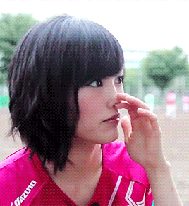 NMB48山本彩、美しき筋肉をTarzanで披露