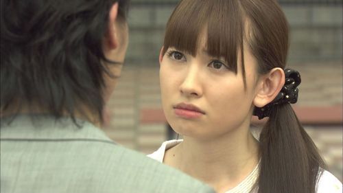 渡辺麻友ドラマ『書店ガール』4.6%惨状、人気脚本家にスランプ疑惑「沢尻エリカの時は面白かったのに…」