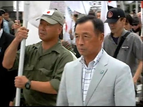 2011.8.21 フジテレビ抗議デモ 田母神閣下がフジの前で大モメ (1) - YouTube