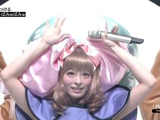 YouTubeで最も話題となったMVはAKB48！『アナと雪の女王』は2位