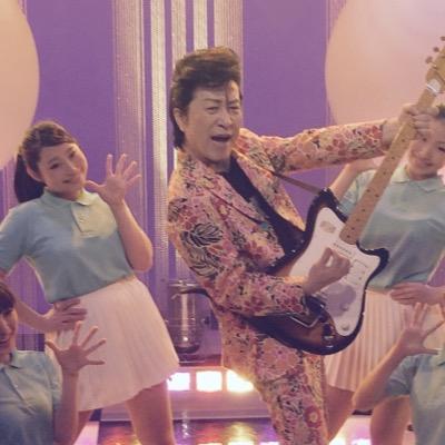 一度聞くと耳から離れない曲!