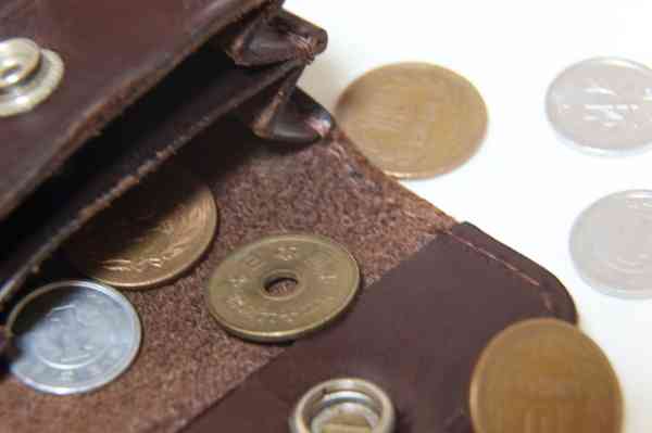 自販機で拒否される硬貨・紙幣の認識のさせ方