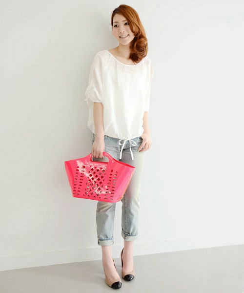 シンプルなファッションが好きな人！