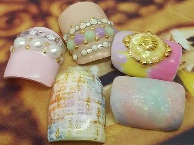 キレイは爪先から始まる！夏のオシャレはフットネイル