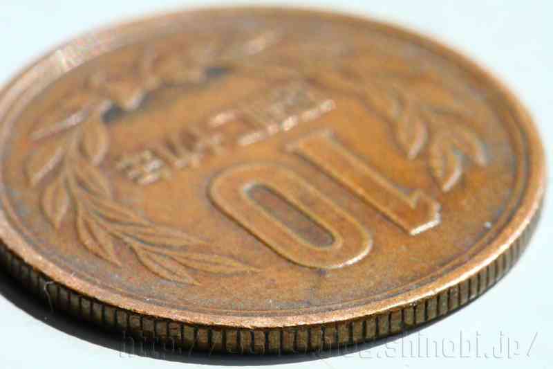 自販機で拒否される硬貨・紙幣の認識のさせ方