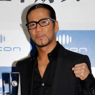 EXILE“夢と希望”商法の莫大な収入に暗雲？ドラマ不調でスクール事業宣伝に失敗か