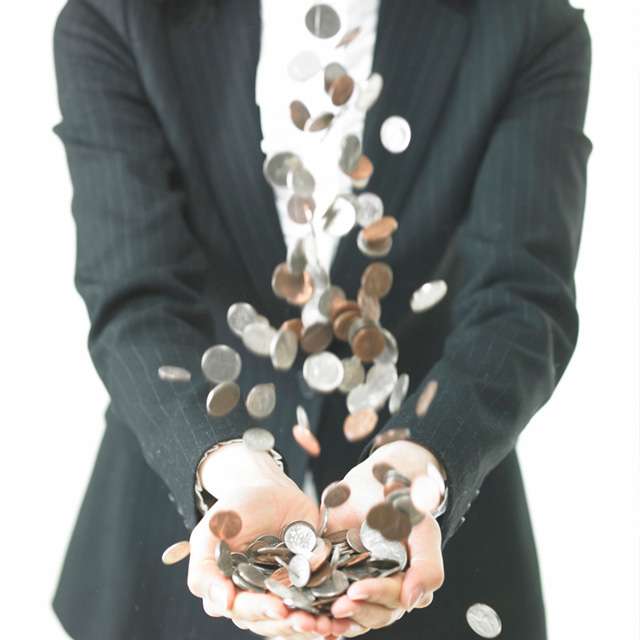 あなたはどっち？お金で幸せは買える？それとも買えない？