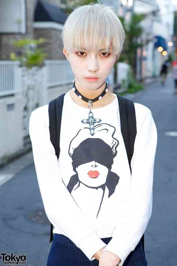 新世代のイケメングループ・XOX、“濃密”握手会にファン熱狂 女子450人が詰めかける