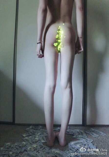 【微閲覧注意？】裸・半裸・キラキラおめめ…超越した自撮りセンスを誇る男性 「ちょっと整形しただけ」と主張