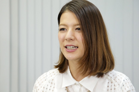 スザンヌが“スザンヌ会”の衝撃ルールを告白「おっぱい見せ合う」