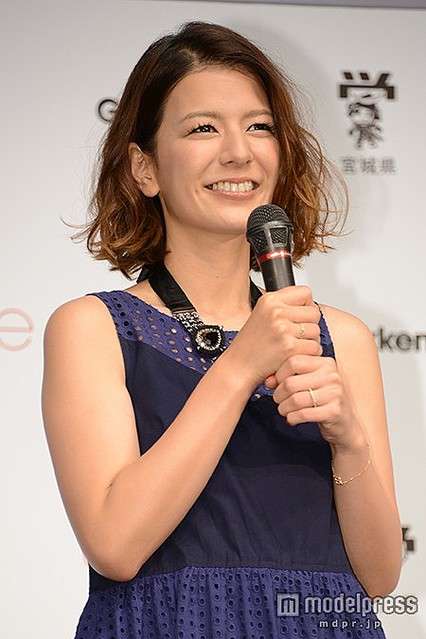 「スザンヌ会」の衝撃的な内容…胸の最新状況をチェックし合う？ - ライブドアニュース