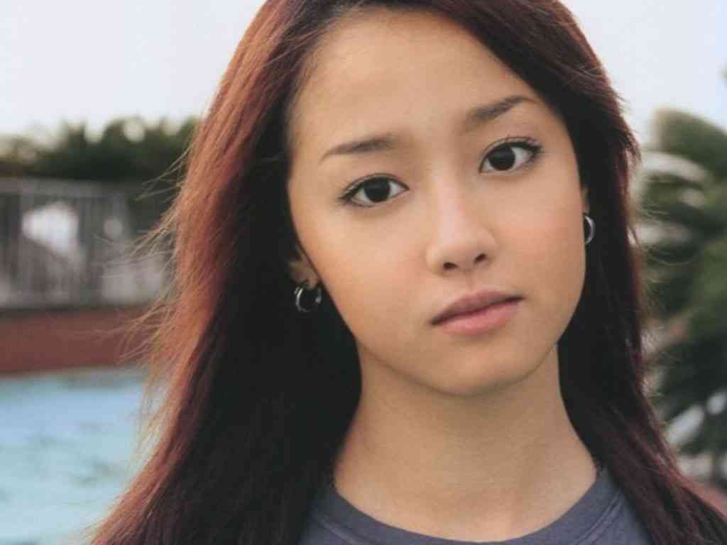 上西小百合議員「大炎上必至」の激白ライブ　大阪都構想投票日の前夜に