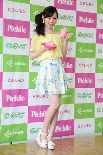 福原遥が美の秘訣公開「お風呂上がりのマッサージ＆ストレッチ」