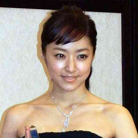 「大河不振」で結婚が早まる！？井上真央が恋人の自宅マンションを訪れていた！ | アサ芸プラス