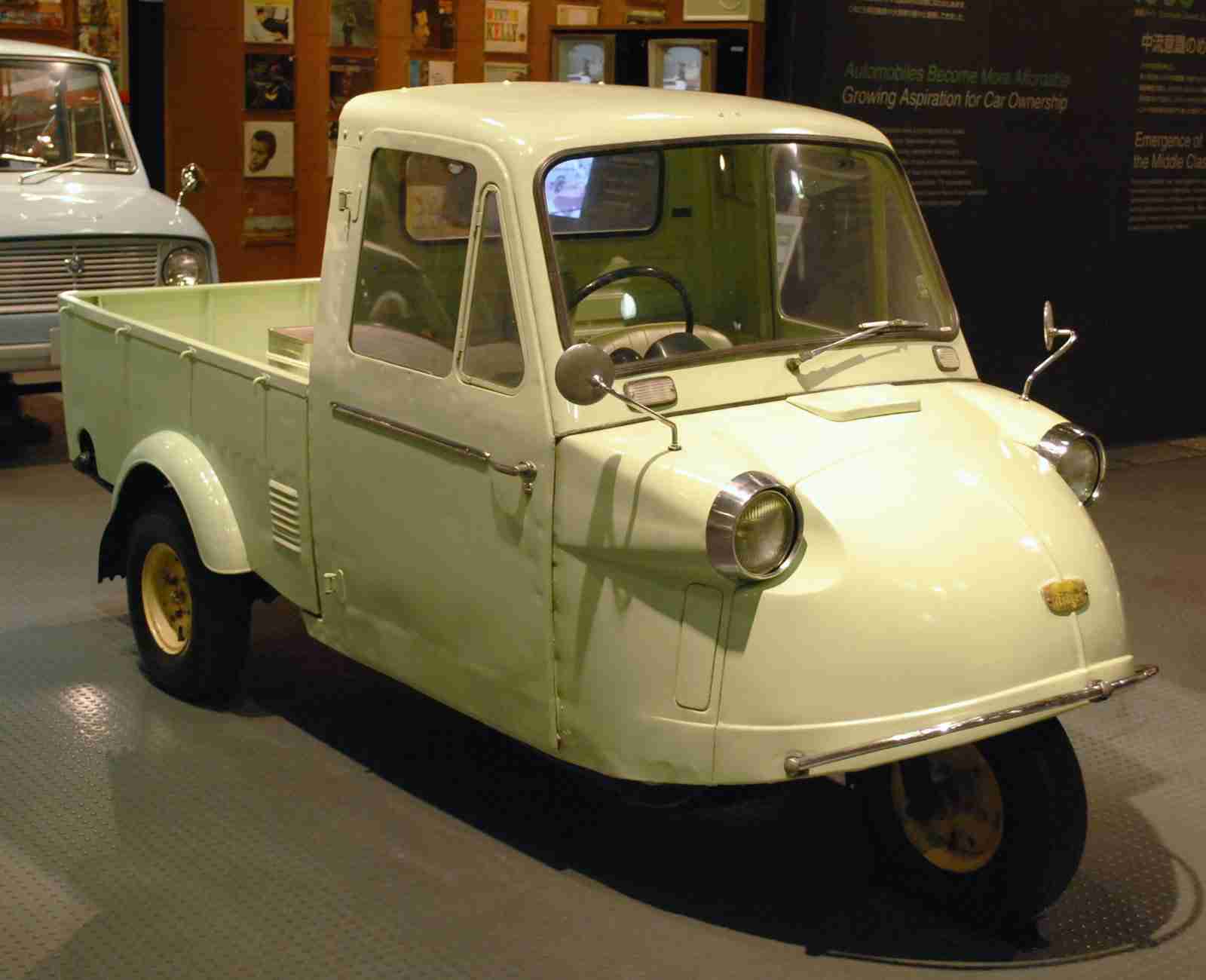 いつか乗ってみたい車はなんですか？