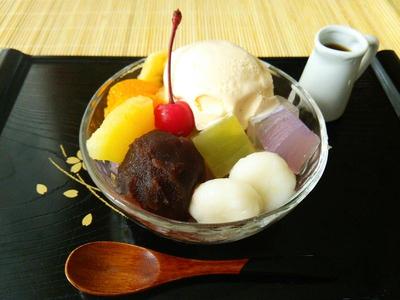 冷たい食べ物で1番好きな物は何ですか？