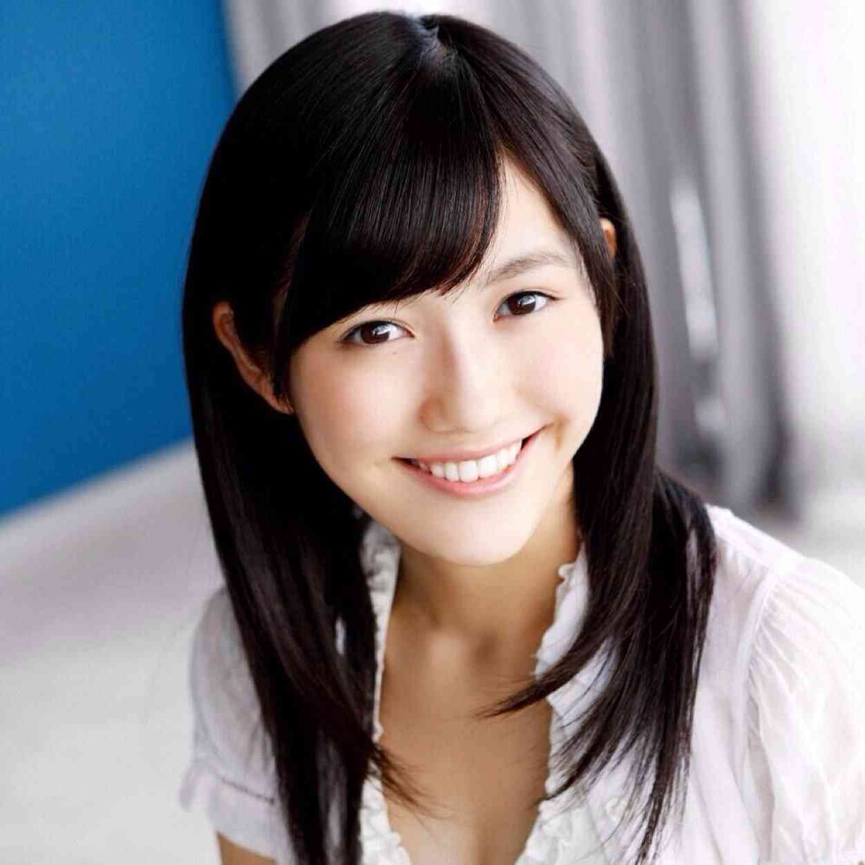 芸能人とも話せるアプリ755、AKB48のまゆゆこと渡辺麻友の返事が冷淡だと話題に