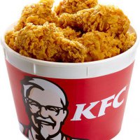 （南アフリカ）KFC店員が地面で鶏肉洗い炎上、南アフリカ社が調査も批判止まらず