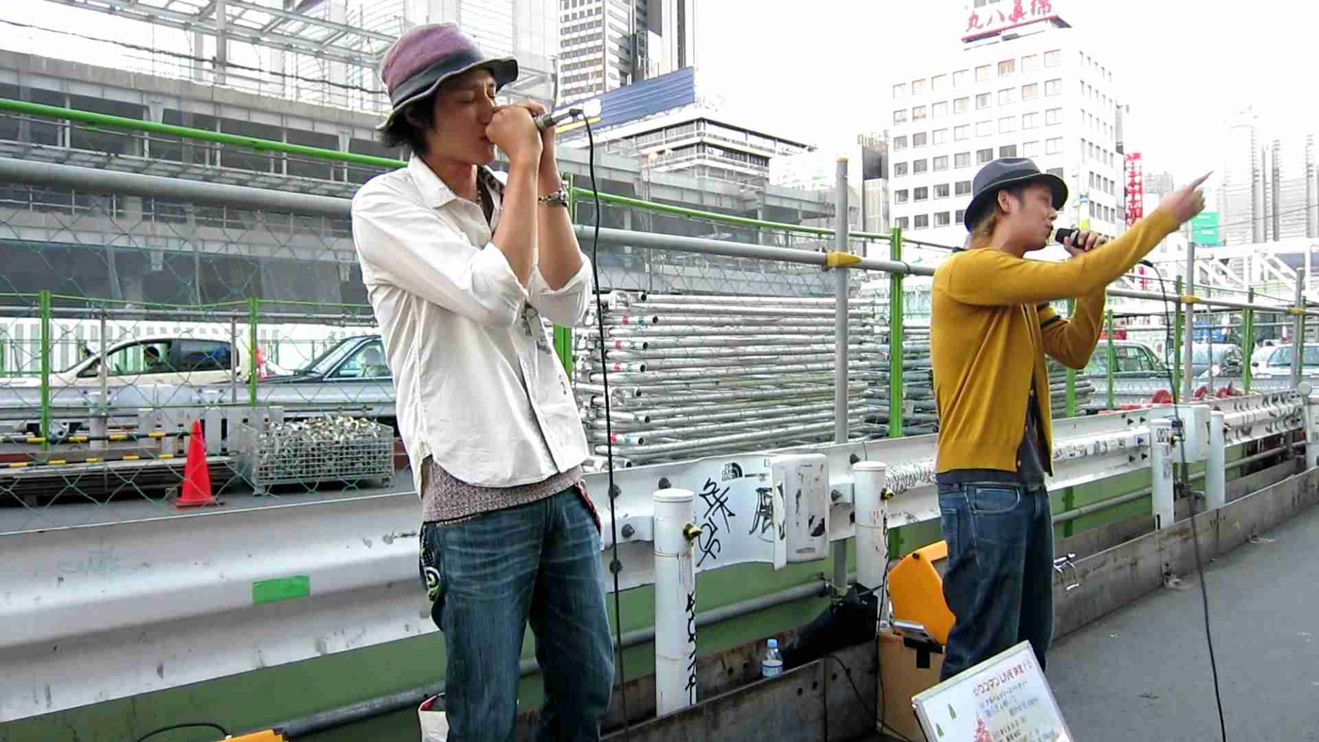 四季彼方　ストリート　"Won't you marry me?"　新宿南口　20120916 - YouTube