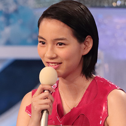 能年玲奈の「洗脳」騒動 バーニング代表が情報を流した？ - ライブドアニュース