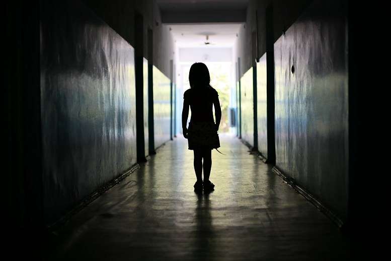 日本の少子化が止まらないのは、若者が子育てよりも自分のことが大好きだから