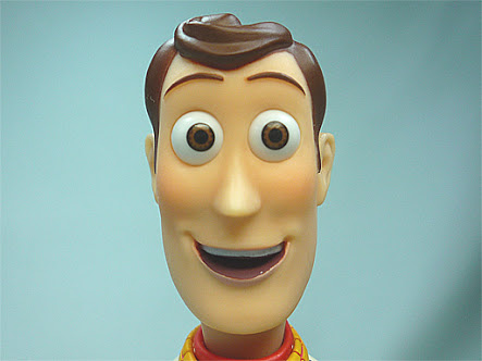 【微閲覧注意？】裸・半裸・キラキラおめめ…超越した自撮りセンスを誇る男性 「ちょっと整形しただけ」と主張